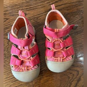 Keen Newport H2 sandals